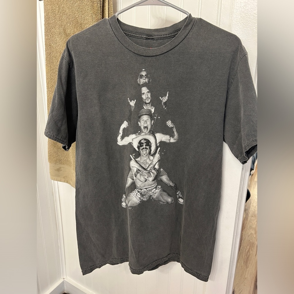 Red Hot Chili Peppers Unlimited Love Tour Shirt